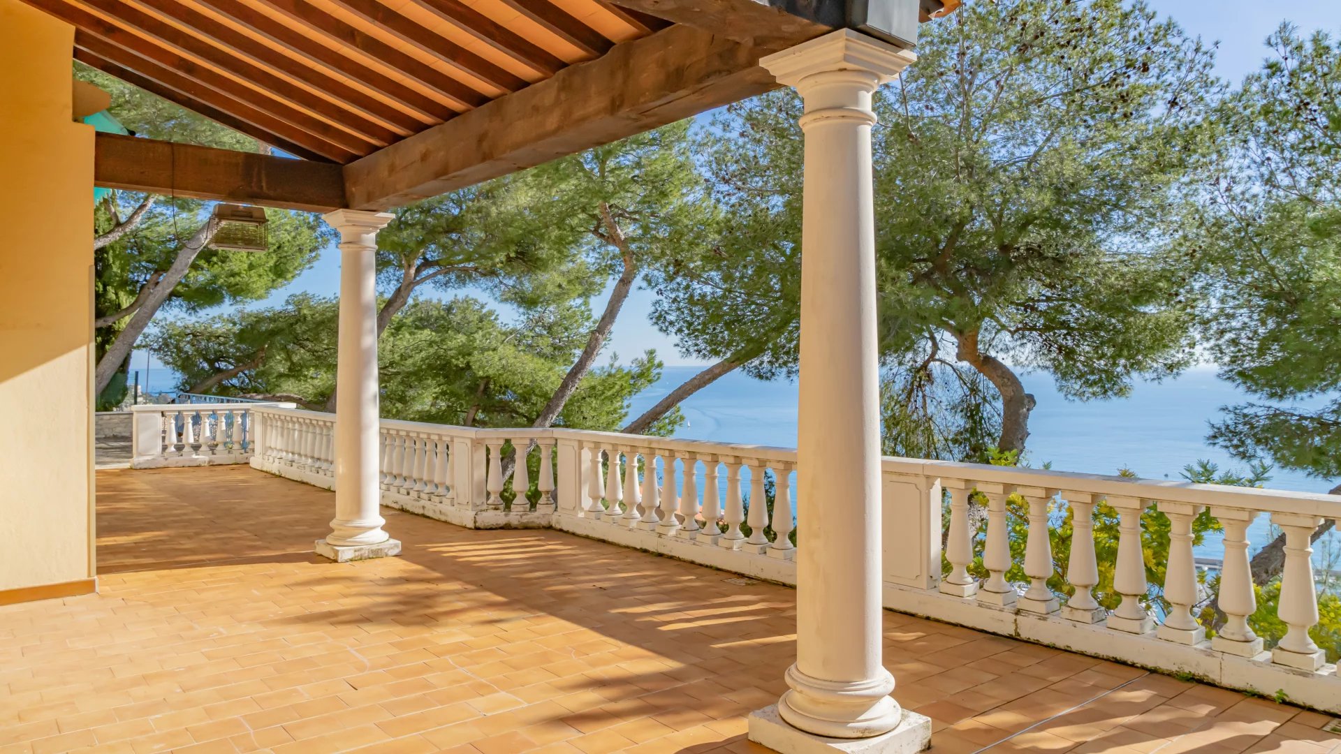 Sale Villa Menton Super-Garavan