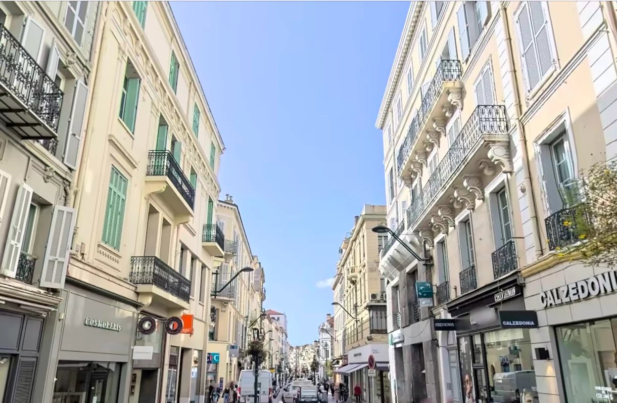 Appartement 32 m² · à Cannes la Bocca · 32 m² · 343 000 €