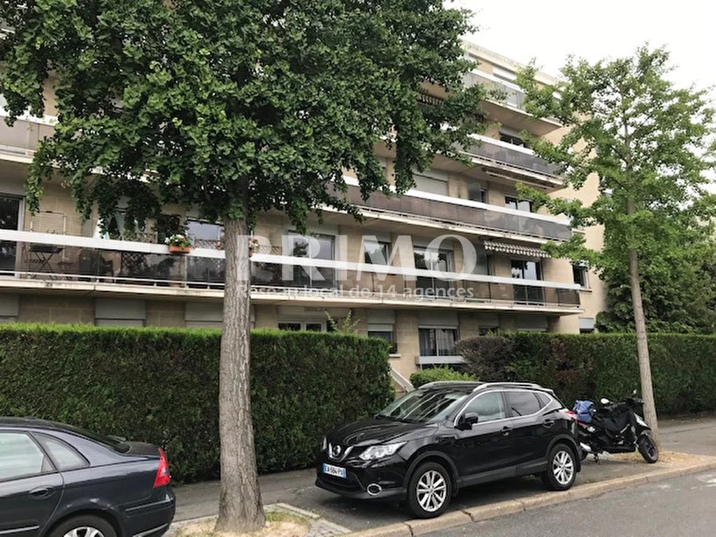 location-appartement-2-pieces-lhay-les-roses-83877449