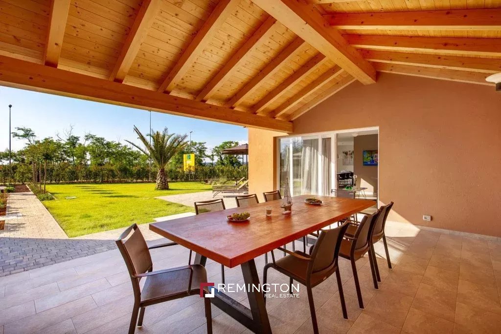 7 Bedroom Villa/Townhouse's Image 7