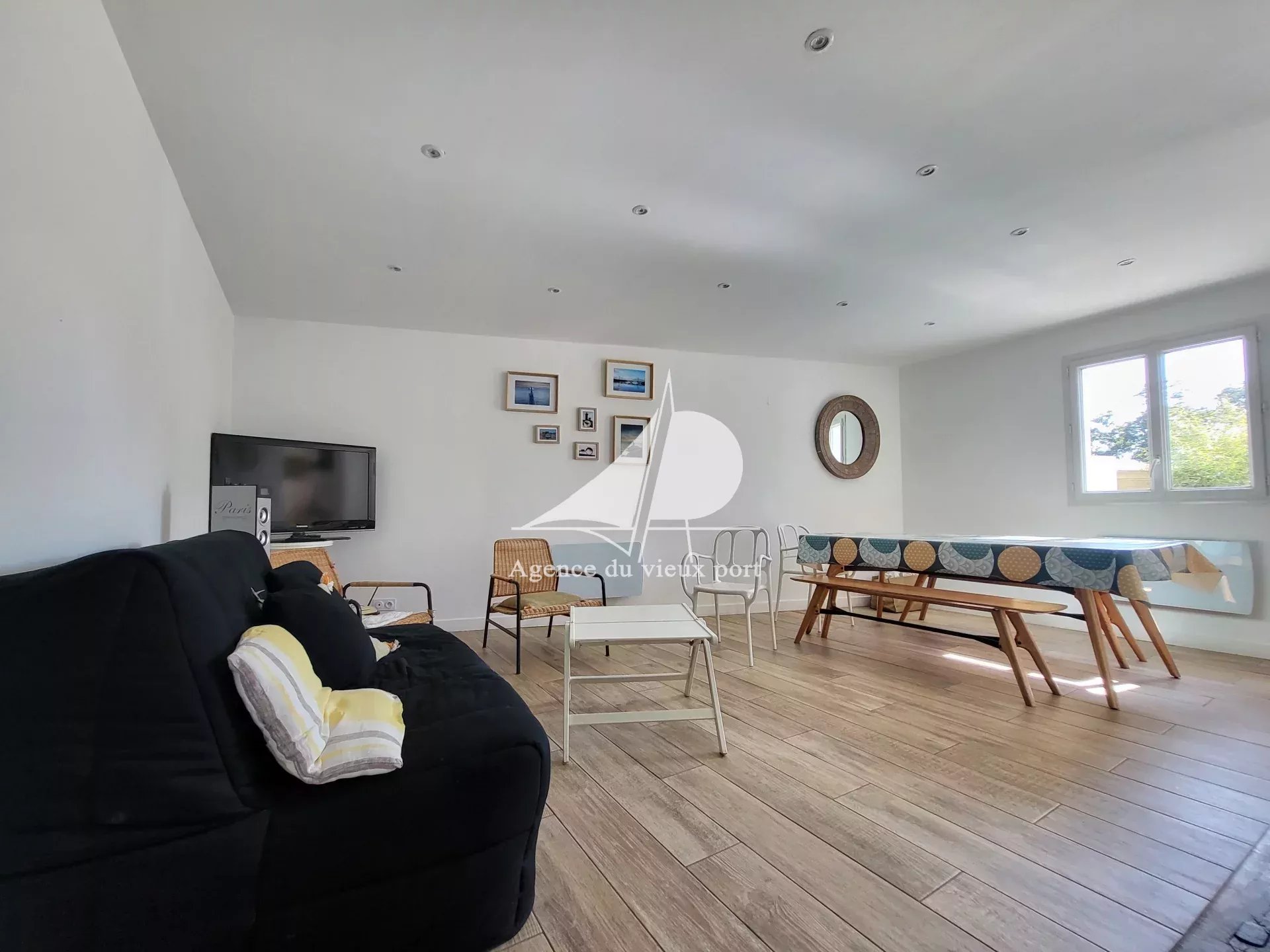 Agence immobilière de 