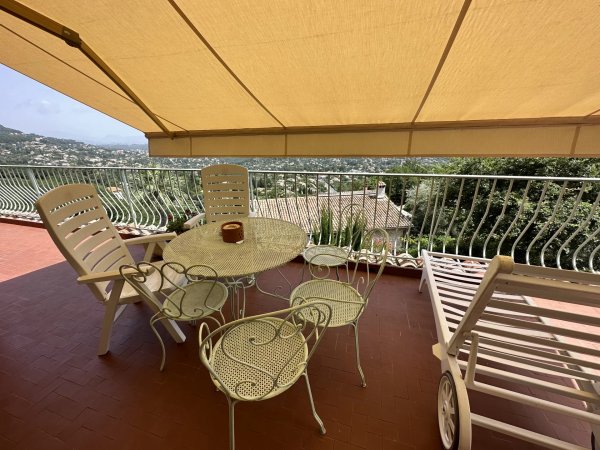 Villa - 5 bedroom - Tourrettes-sur-Loup - panoramic Seaview - terraces — photo 5