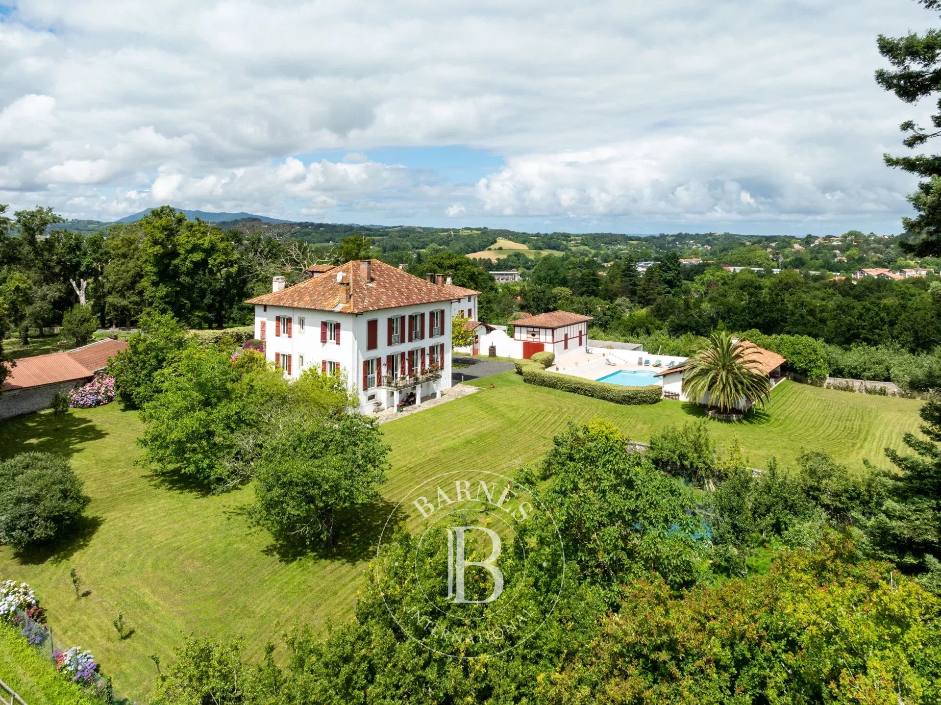 Maison Urrugne  -  ref 83569331 (picture 3)