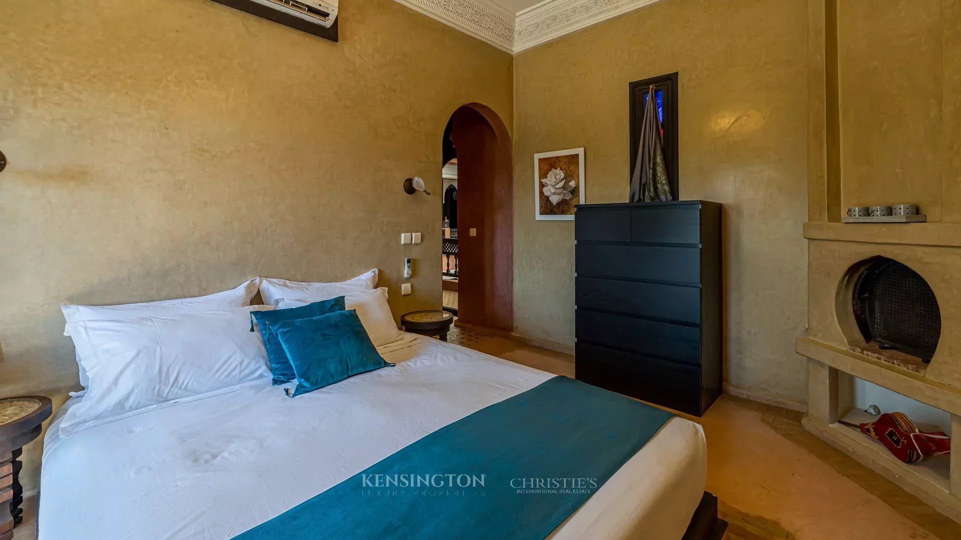 9 Bedroom Villa/Townhouse's Image 97