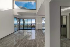 Villa for sale in Mougins with panoramic sea view — photo 2 of 7