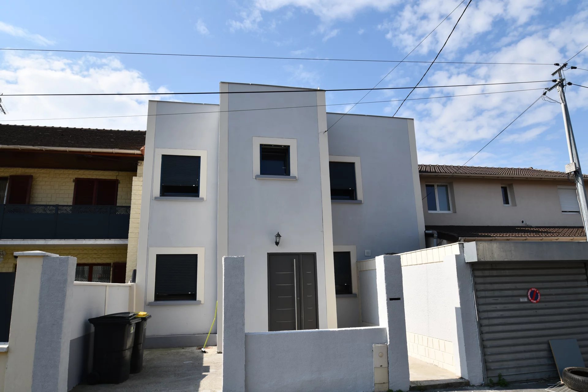 Grande maison avec 7 pièces en vente à Saint-Denis