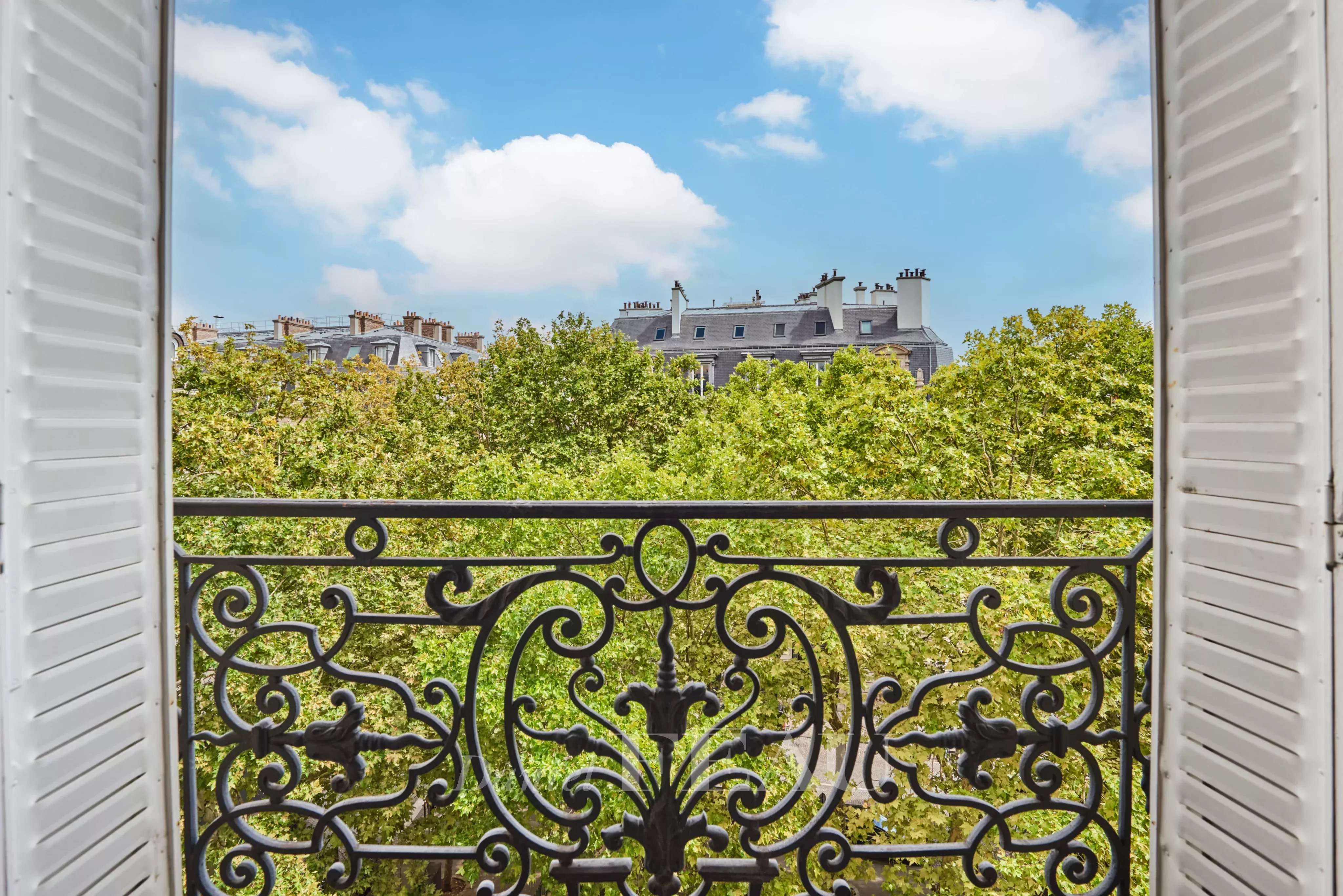 Location Appartement Paris 16ème