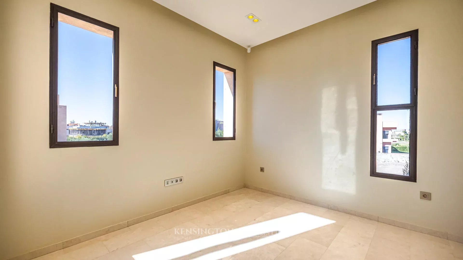 4 Bedroom Villa/Townhouse's Image 32