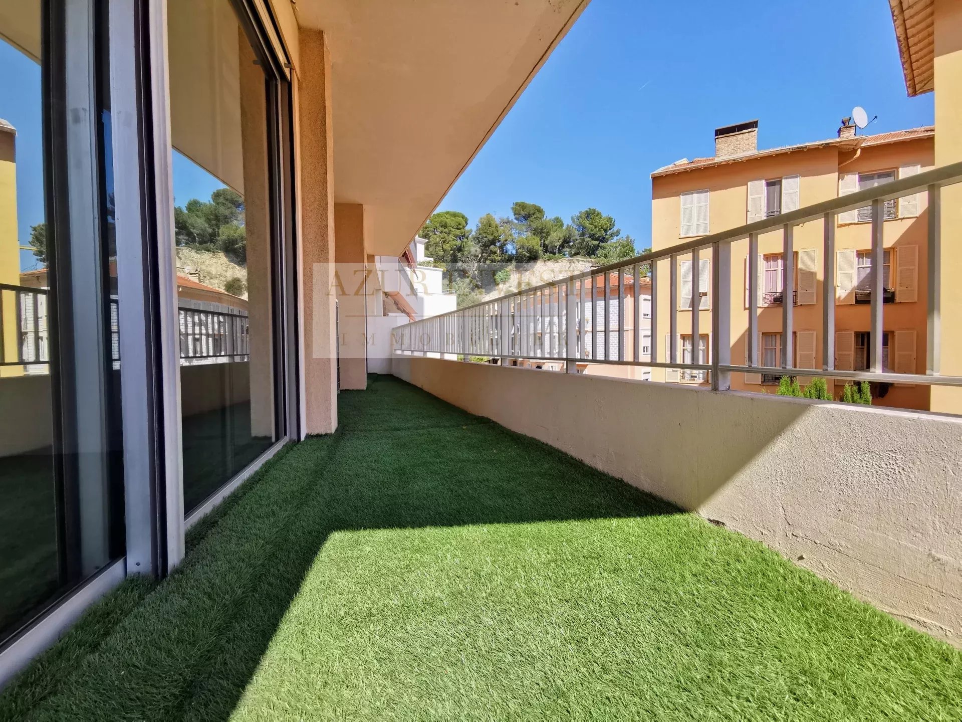 Agence immobilière de AZUR INVEST IMMOBILIER