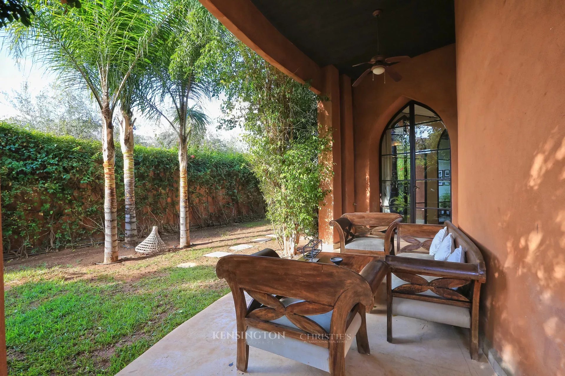6 Bedroom Villa/Townhouse's Image 15