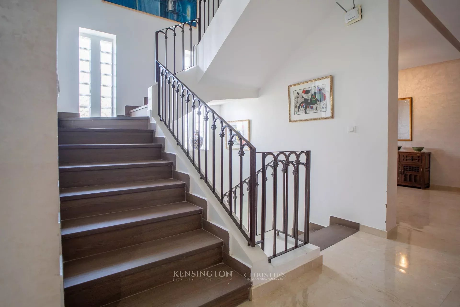 4 Bedroom Villa/Townhouse's Image 4