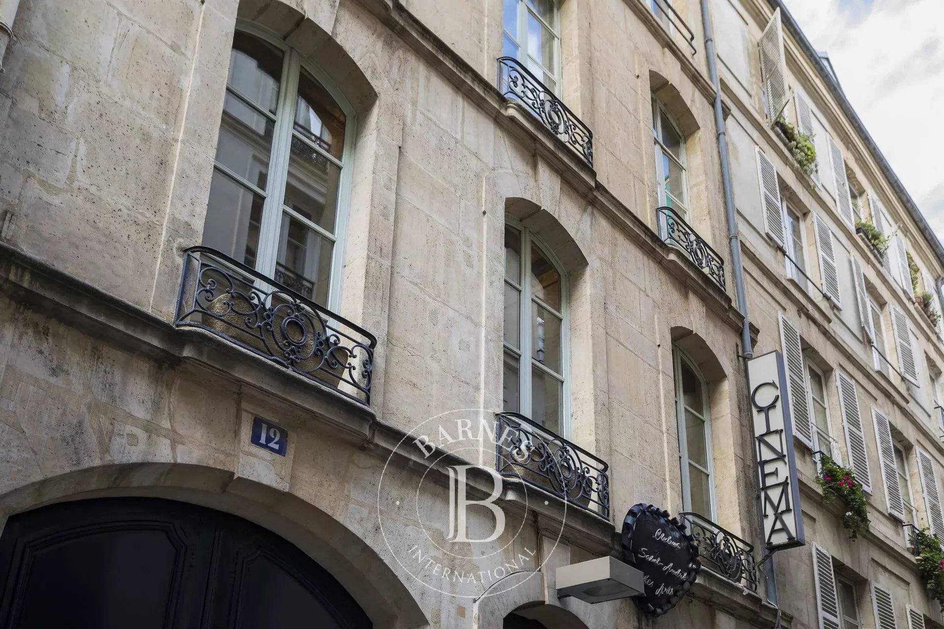 Daire Paris 6ème - picture 9