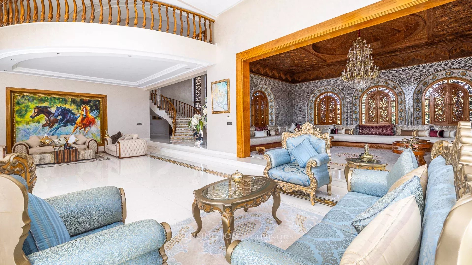 9 Bedroom Villa/Townhouse's Image 6