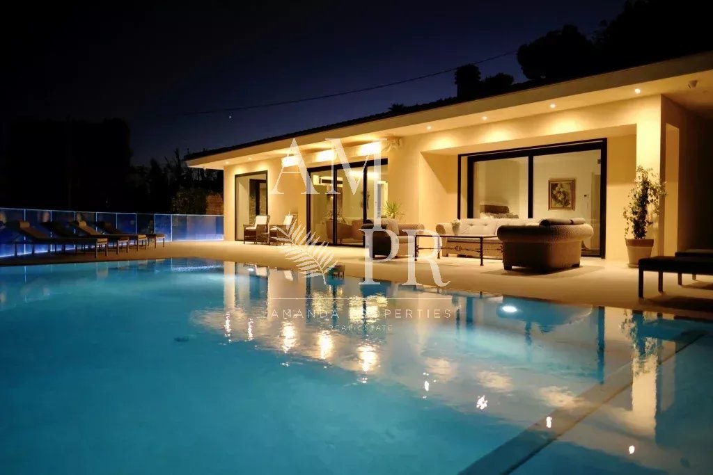 Villa contemporaine avec vue mer, piscine à débordement - Photo 3