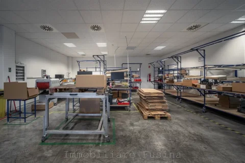 Magazzino---Capannone-in-vendita---Appiano-Sulla-Strada-Del-Vino-8
