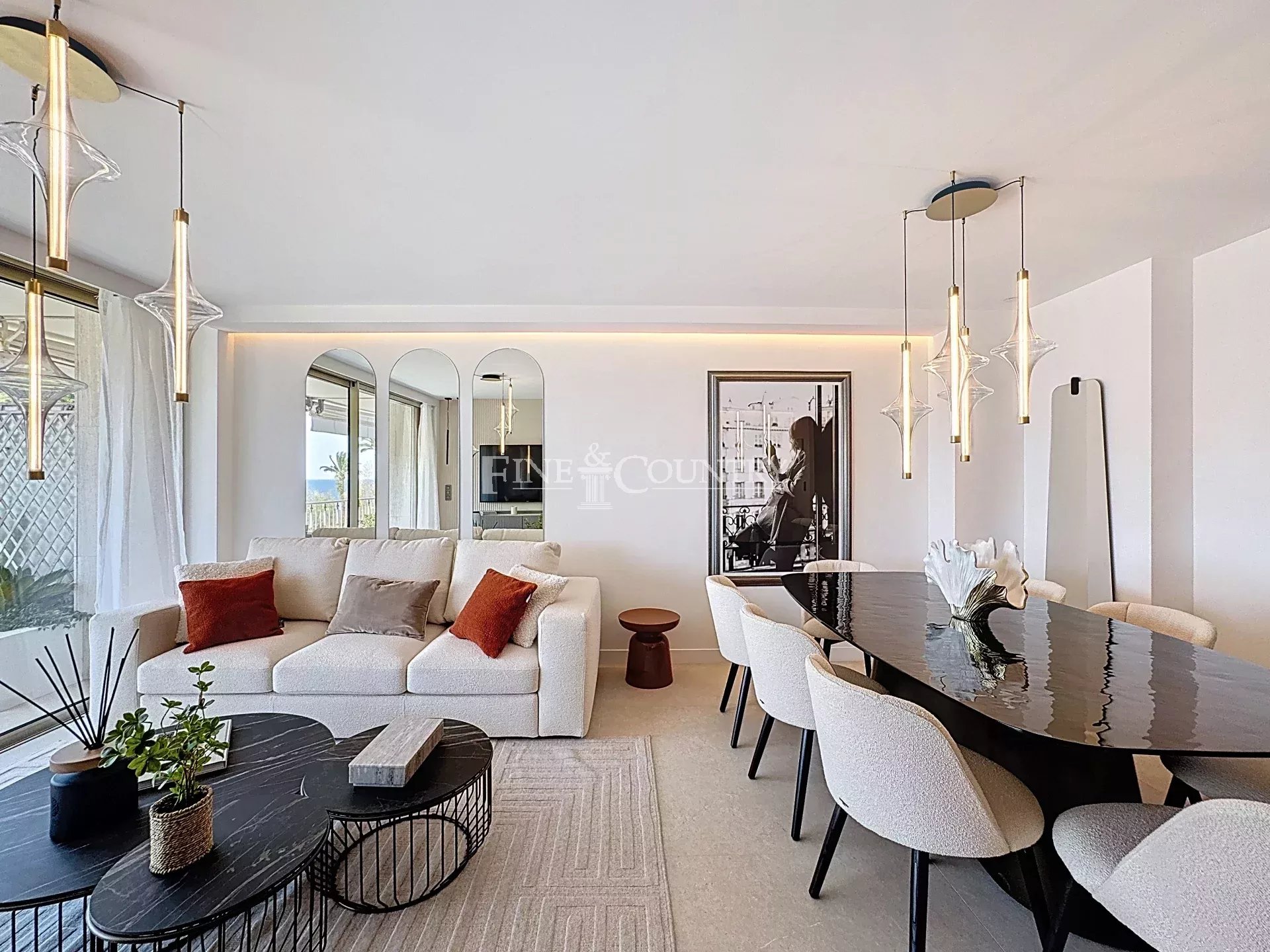 Photo of 3 BEDROOM APPARTEMENT FOR SALE CANNES PALM BEACH