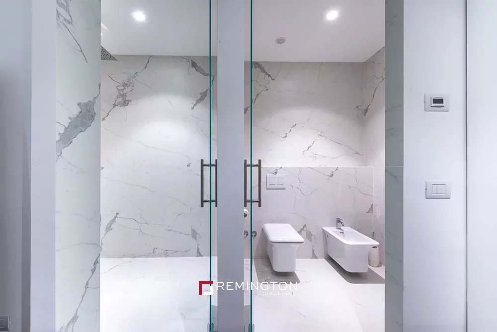 5 Bedroom Villa/Townhouse's Image 29