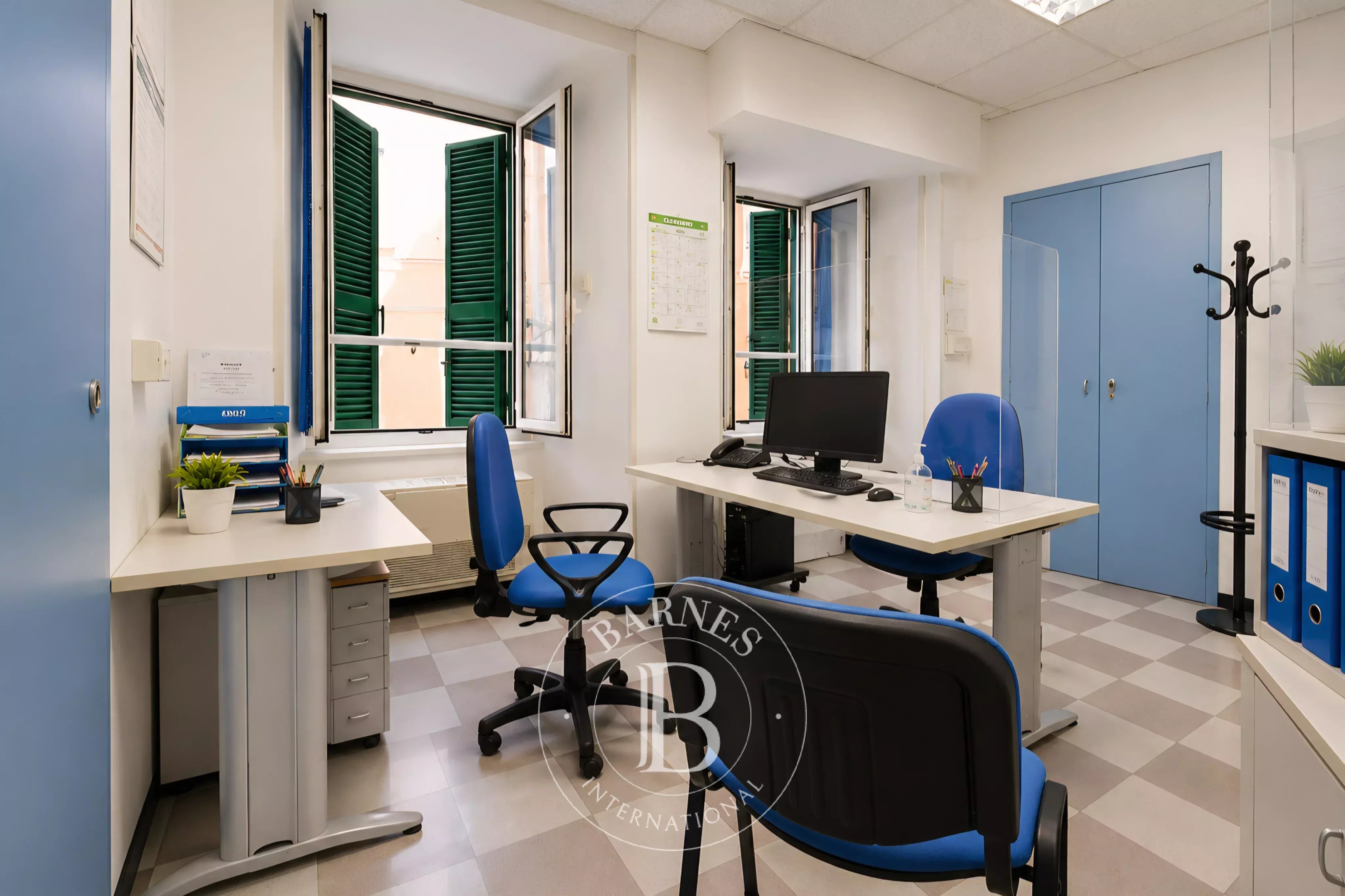 Roma  - Bureaux 7 Pi&egrave;ces - picture 16