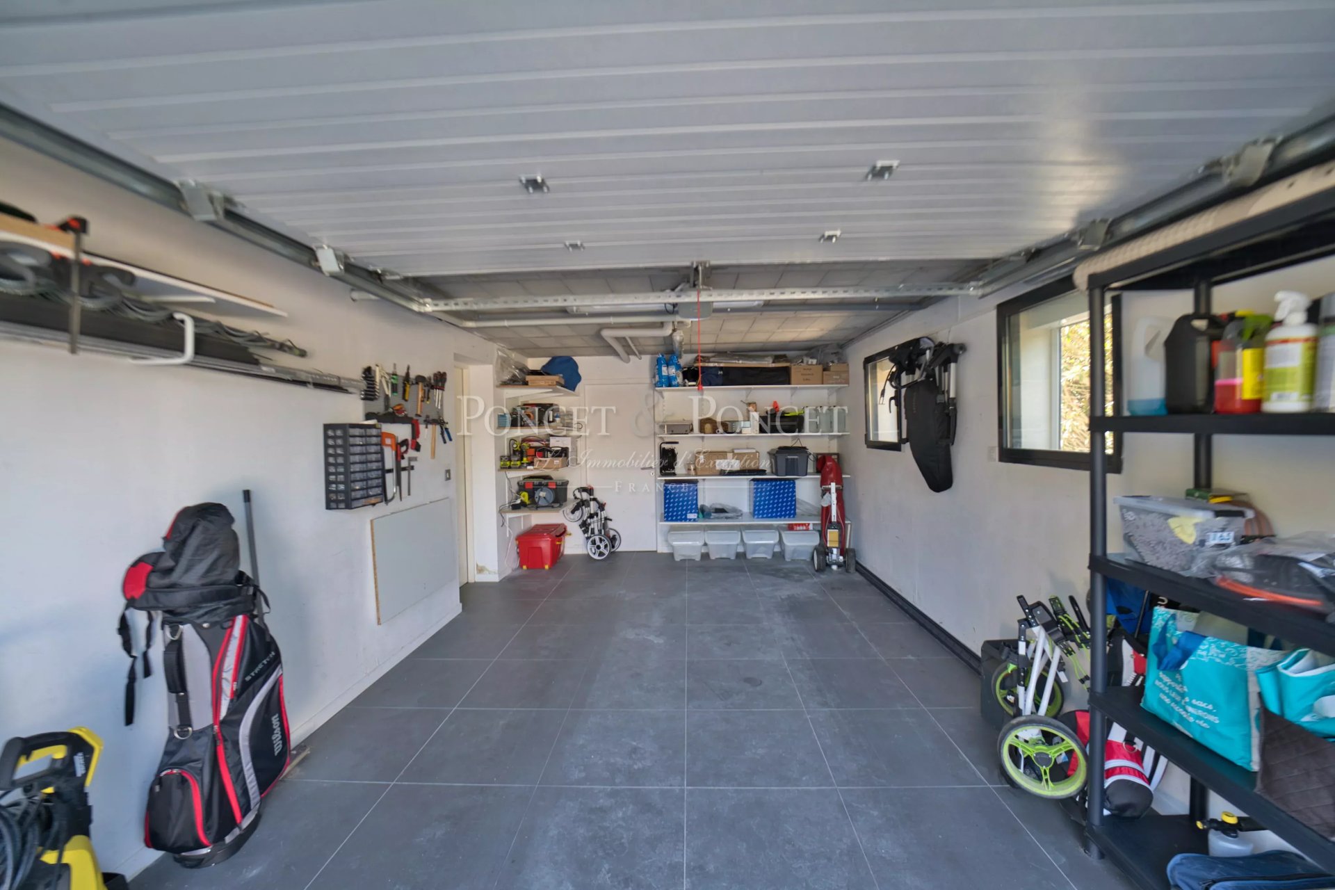 4 Bedroom Villa/Townhouse's Image 16