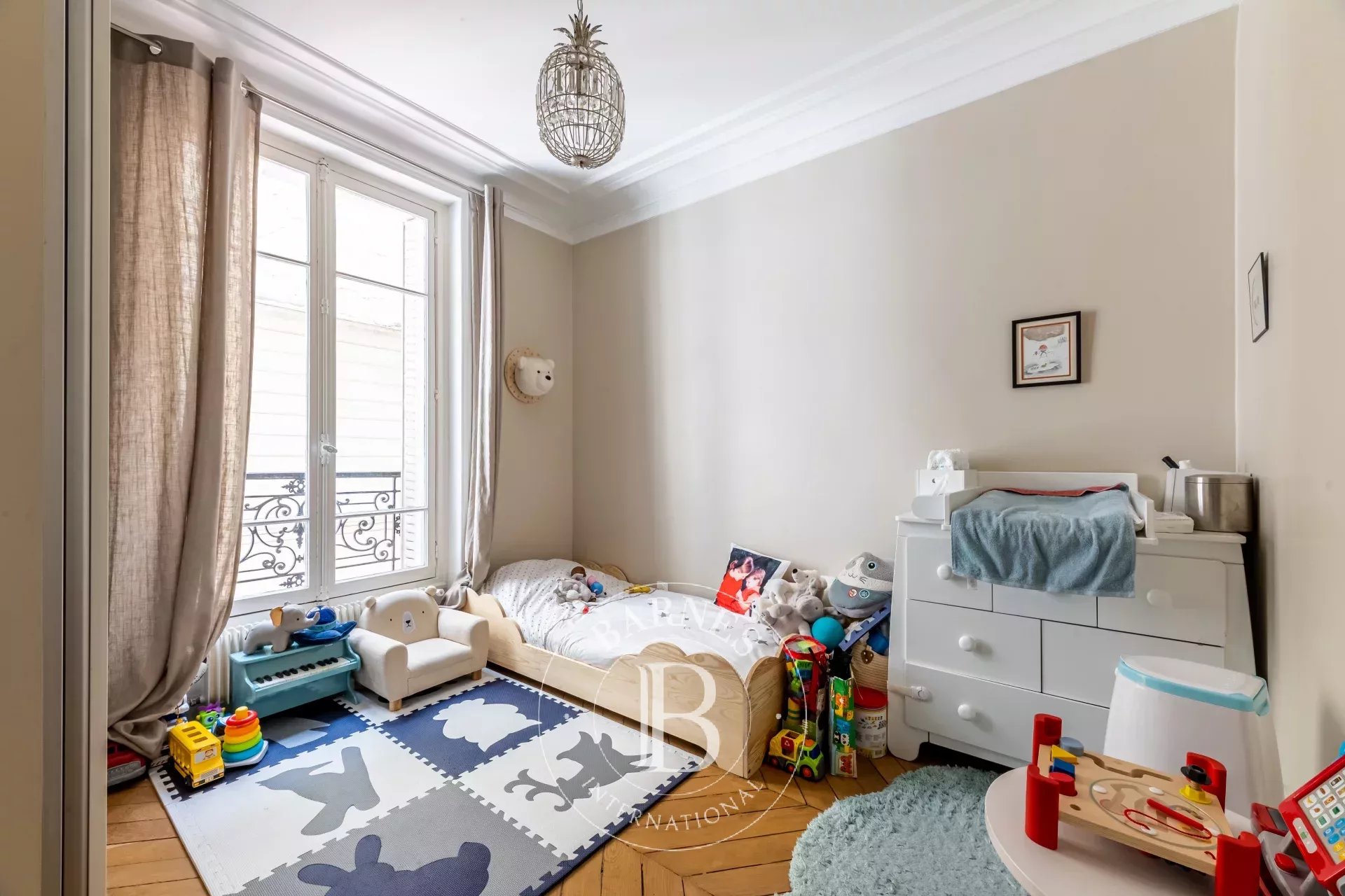 Daire Paris 8ème - picture 9