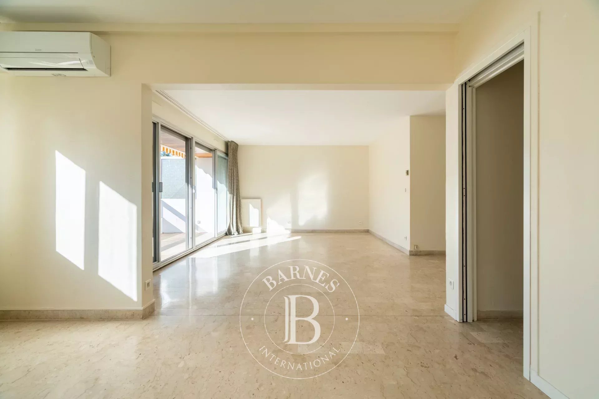 Daire Marseille 8ème - picture 6