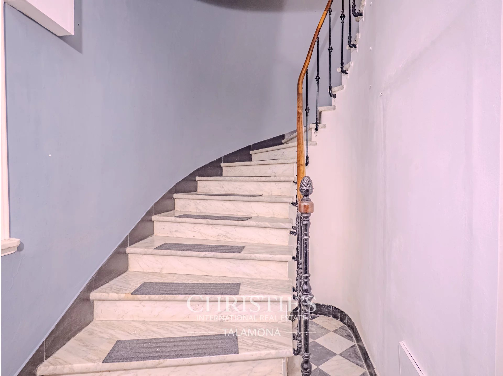 Apartment/Flat's Image 16