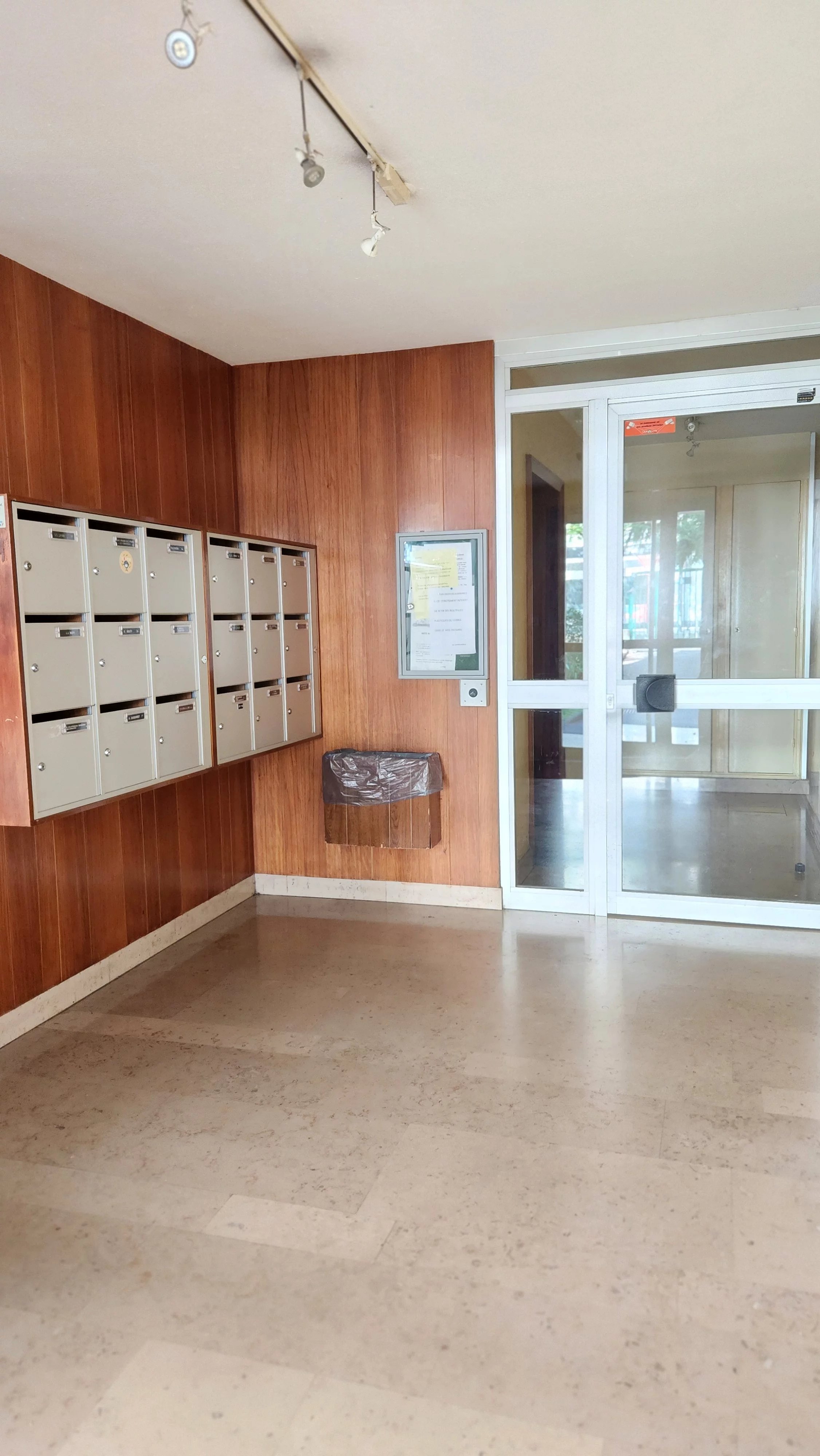 Appartement spacieux de 105m² à Villeurbanne, 3 chambres — photo 16