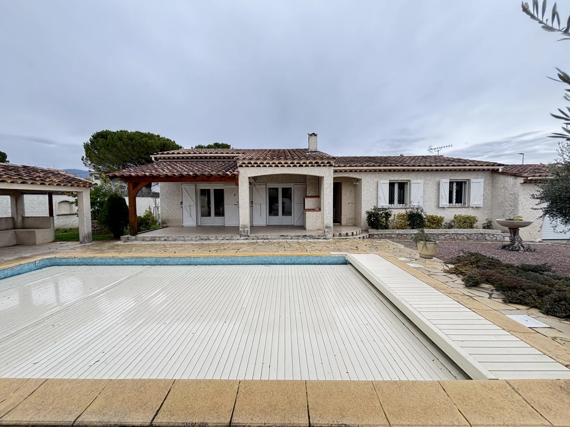 Vente Villa Figanières