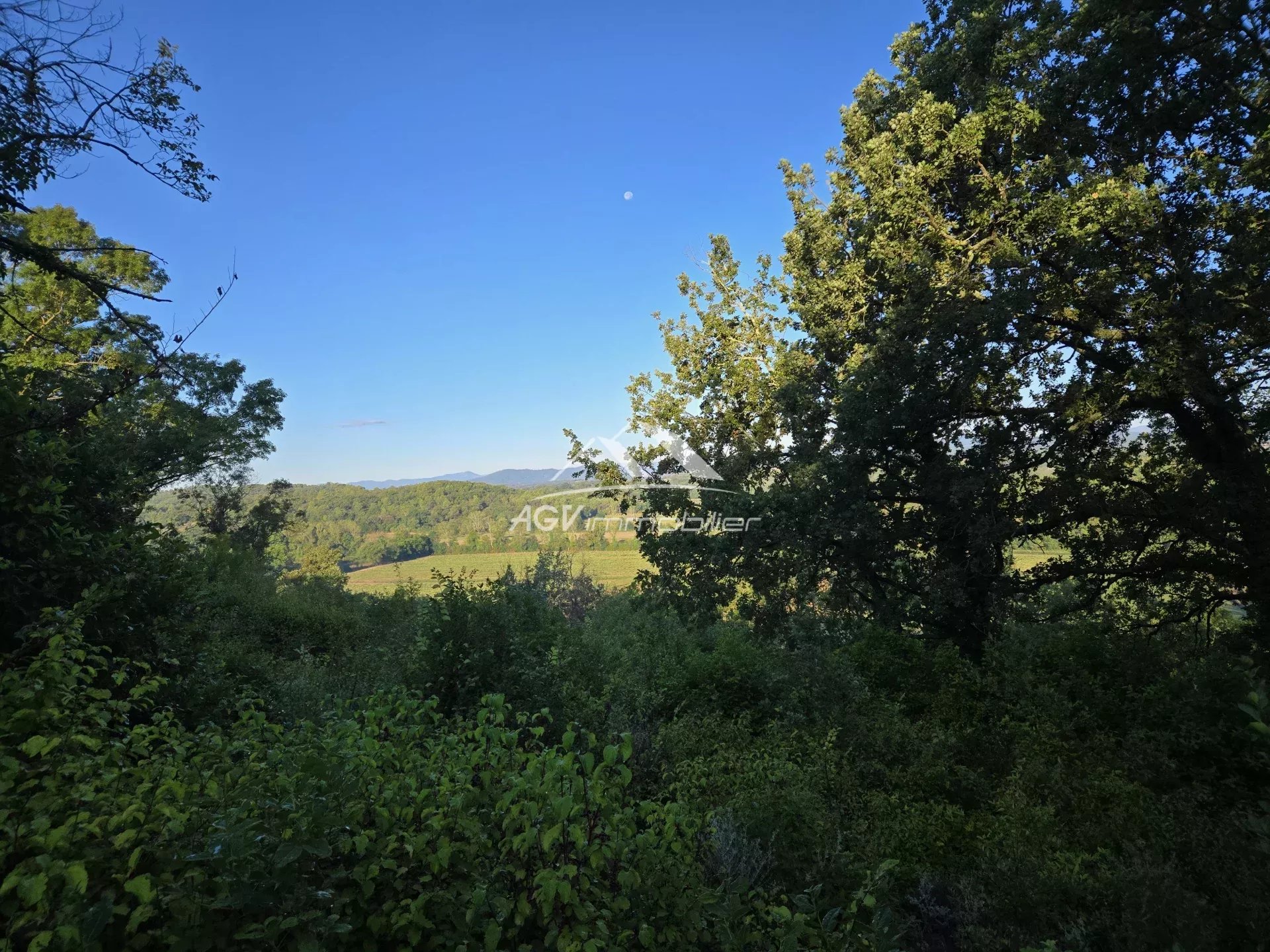 Agence immobilière de AGV IMMOBILIER