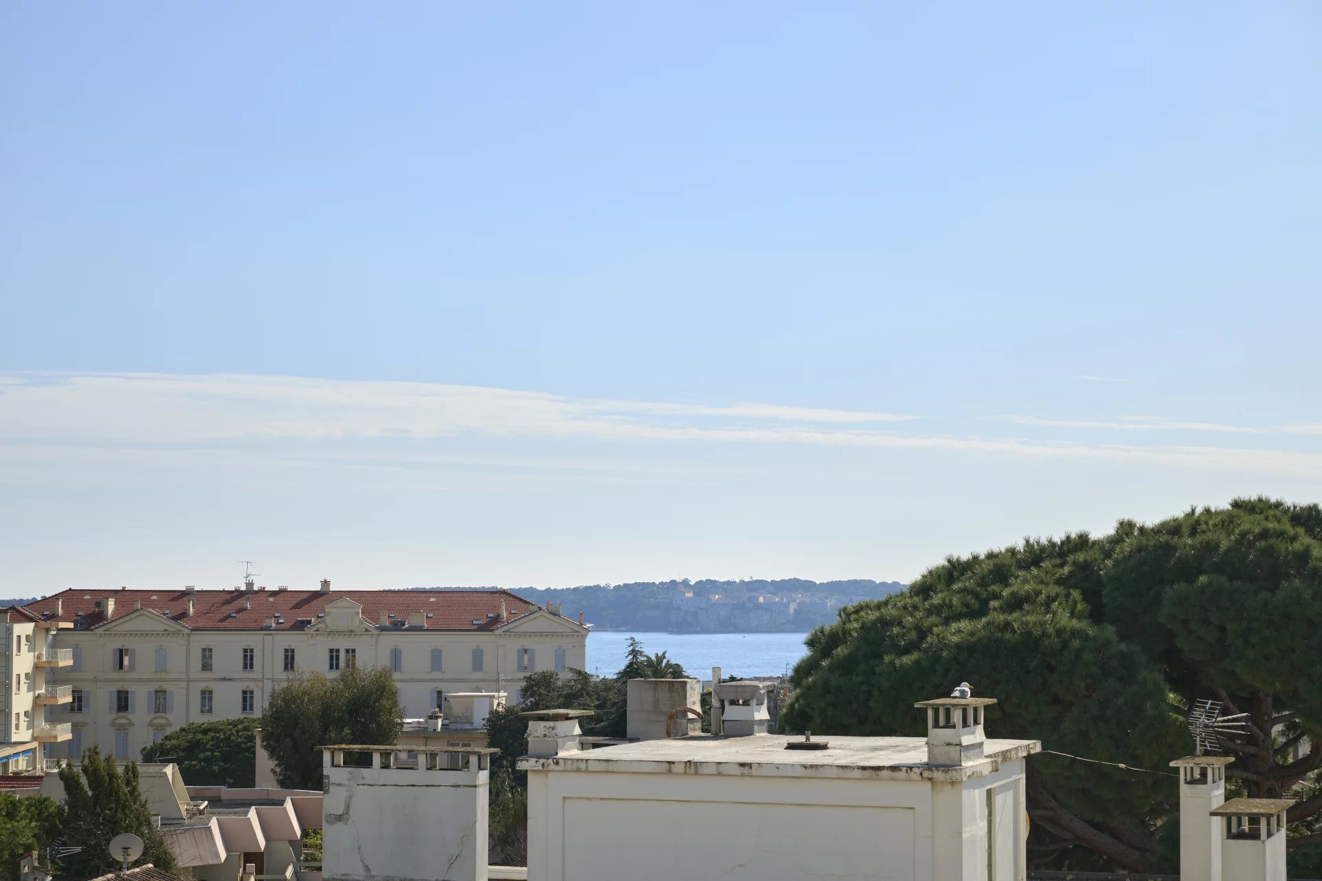 CANNES-BASSE CALIFORNIE-VUE MER-3P LUXE