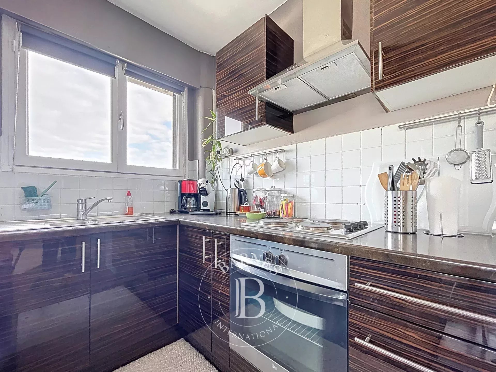 Daire Paris 18ème - picture 10