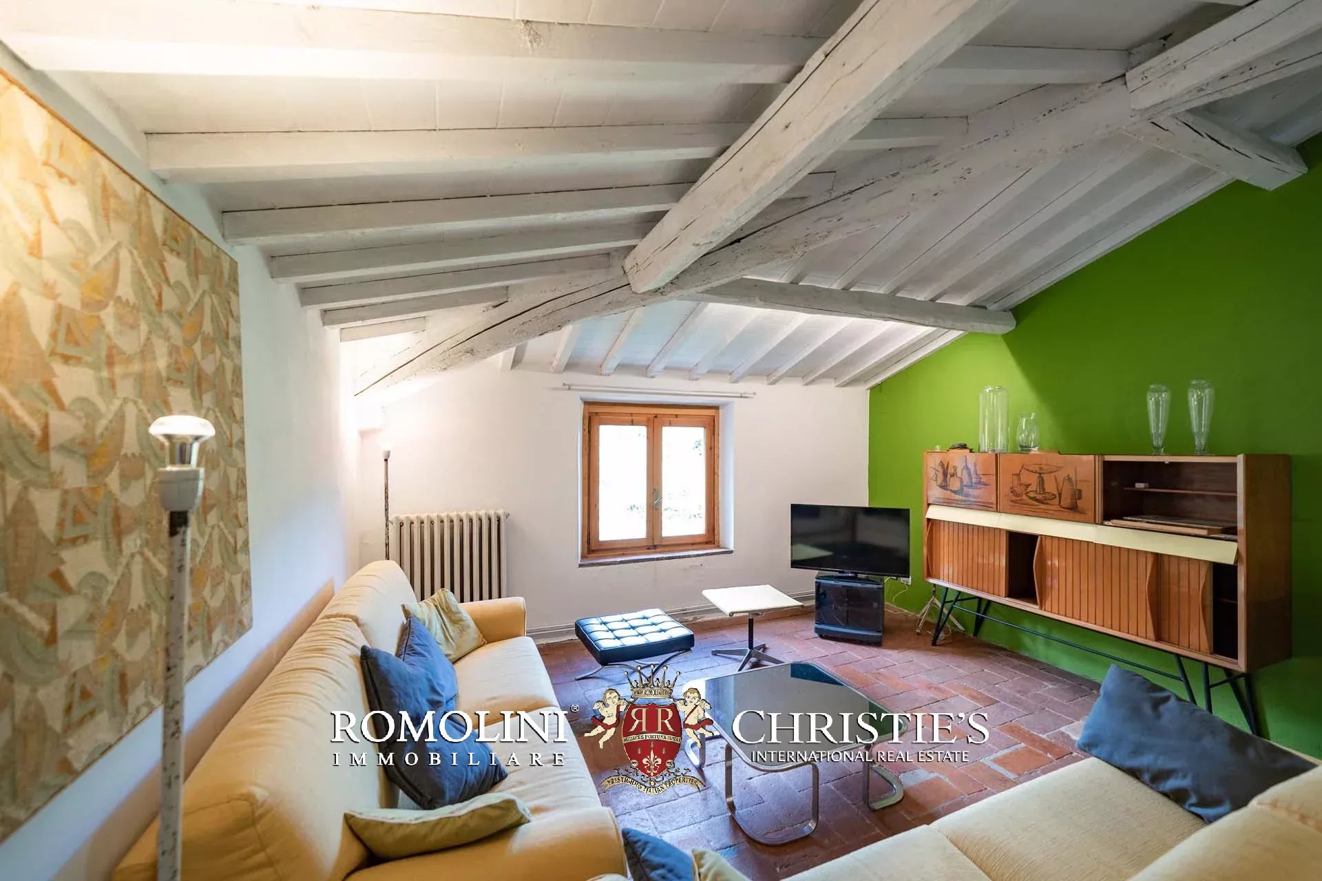 11 Bedroom Villa/Townhouse's Image 65