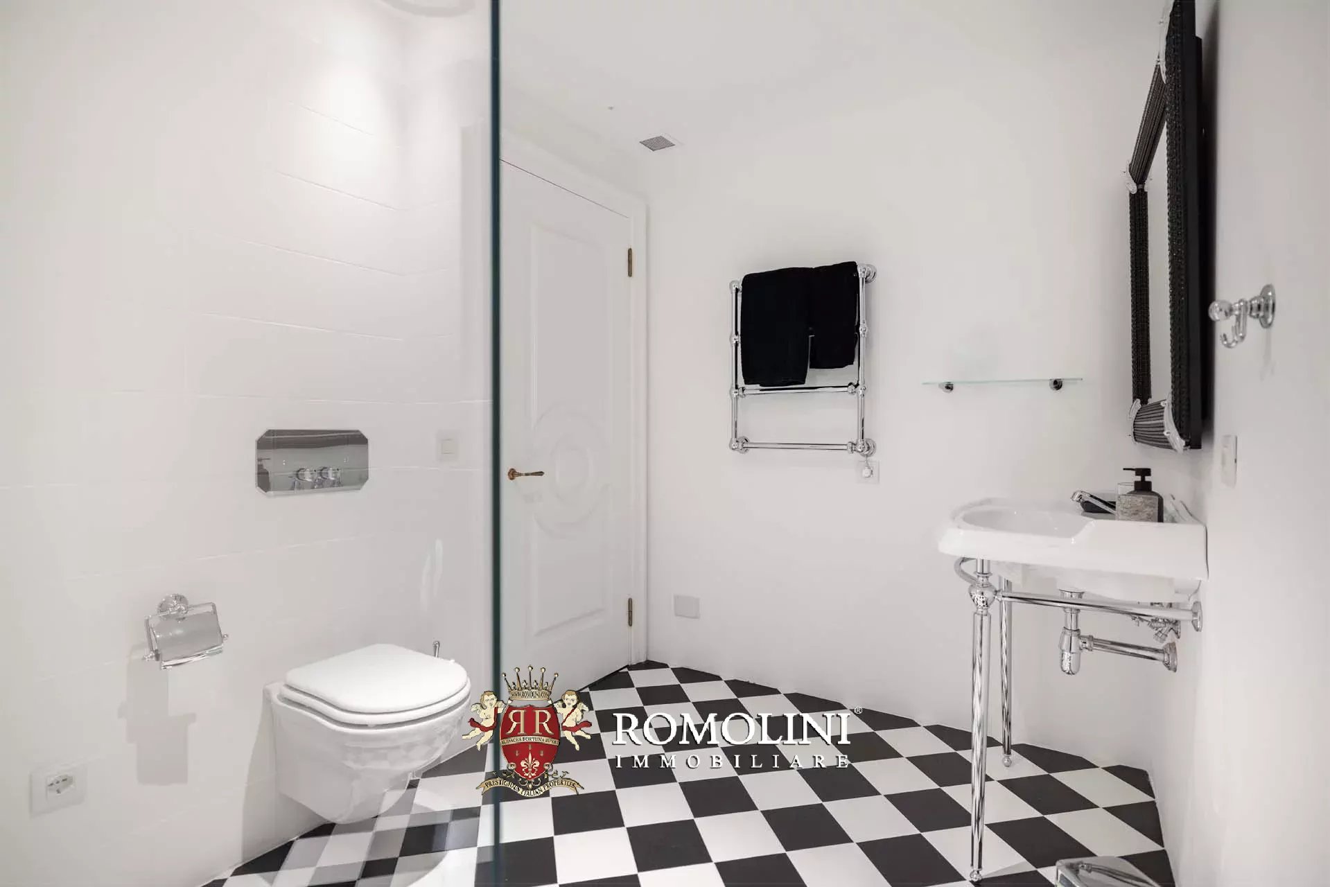 3 Bedroom Apartment/Flat's Image 30