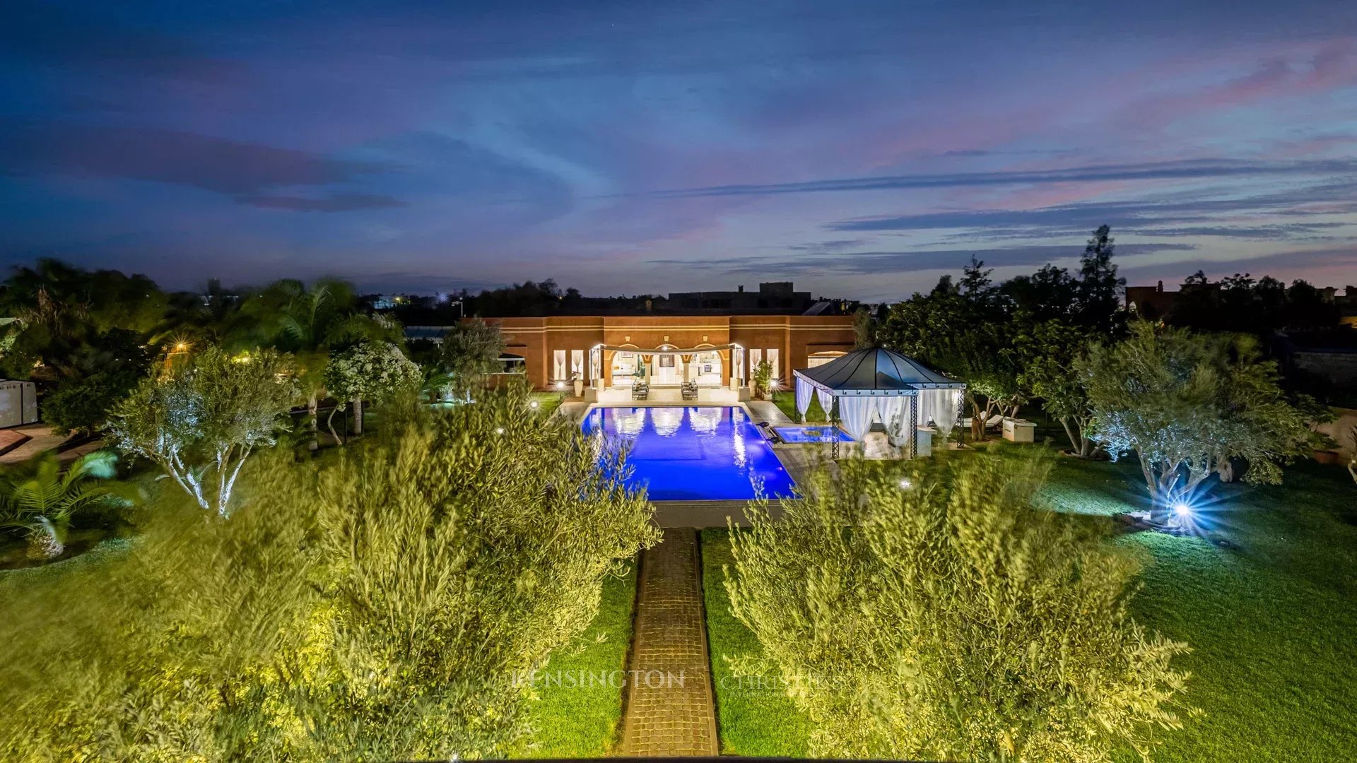 9 Bedroom Villa/Townhouse's Image 133