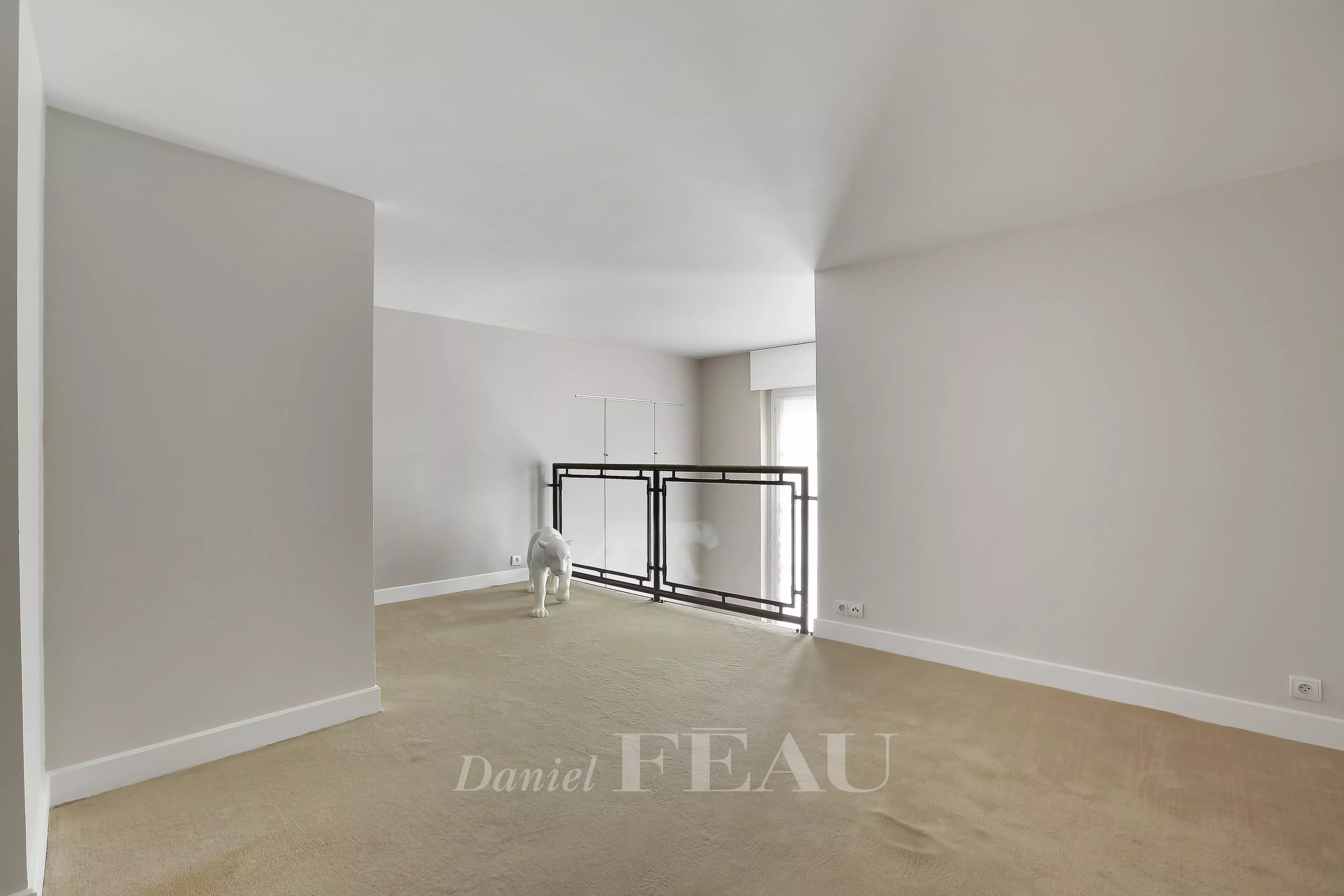 Rental Apartment Paris 16th