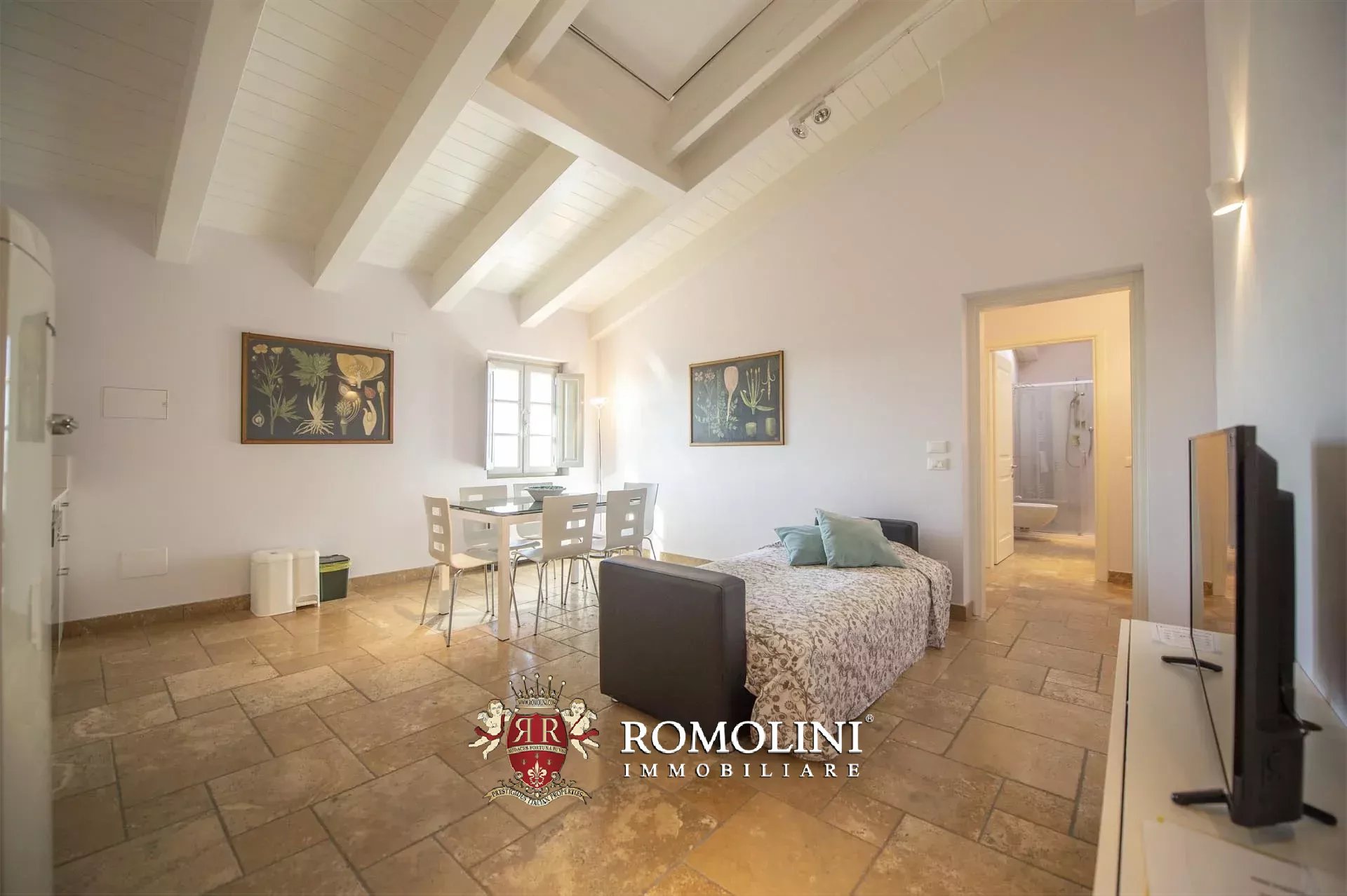 11 Bedroom Vineyard's Image 84