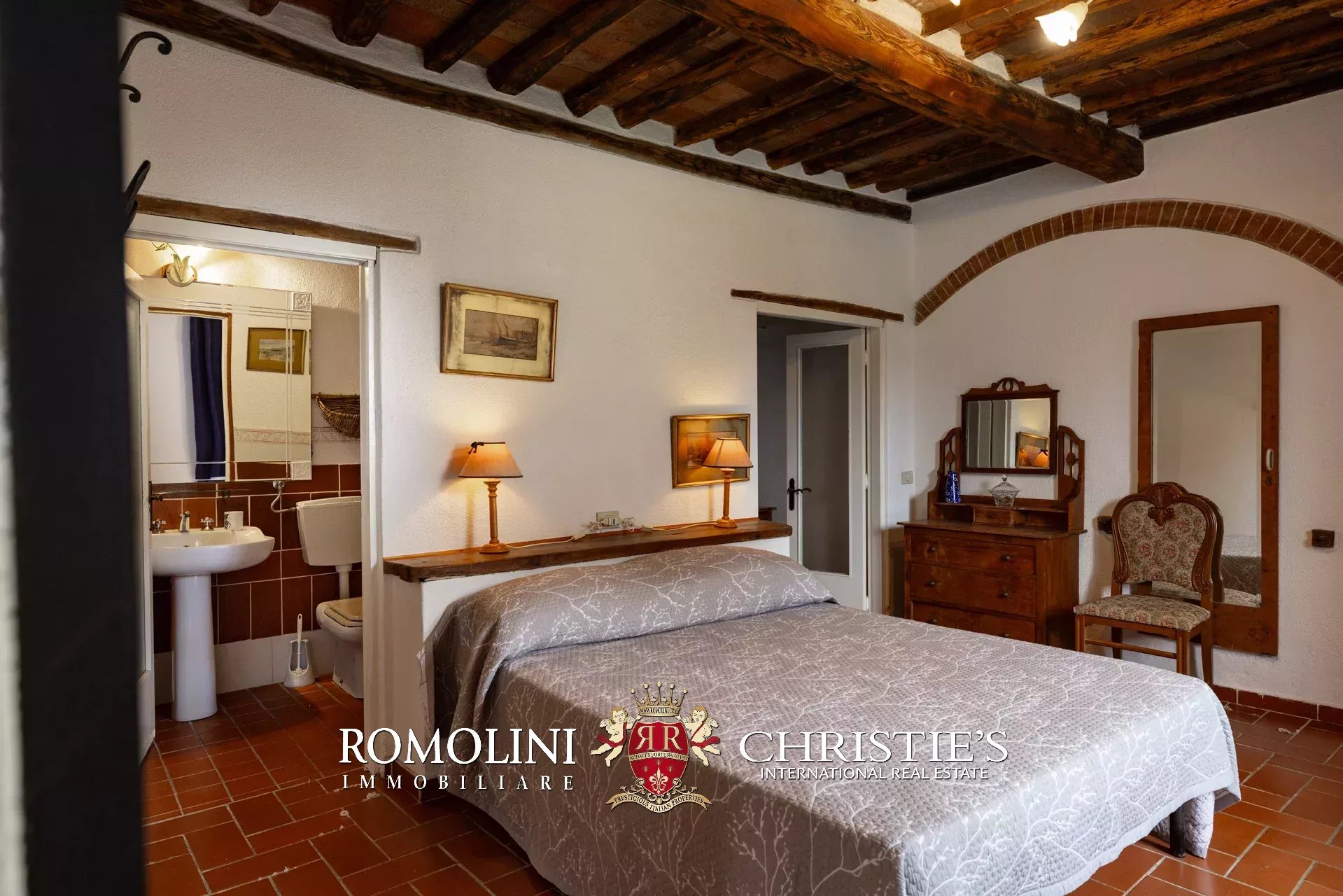19 Bedroom Villa/Townhouse's Image 52