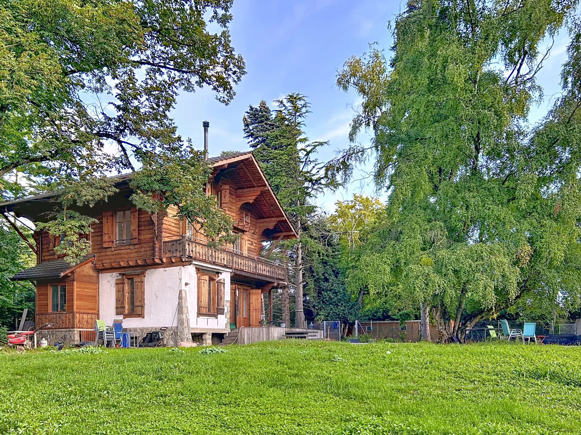 Magnifique chalet au coeur d'un parc