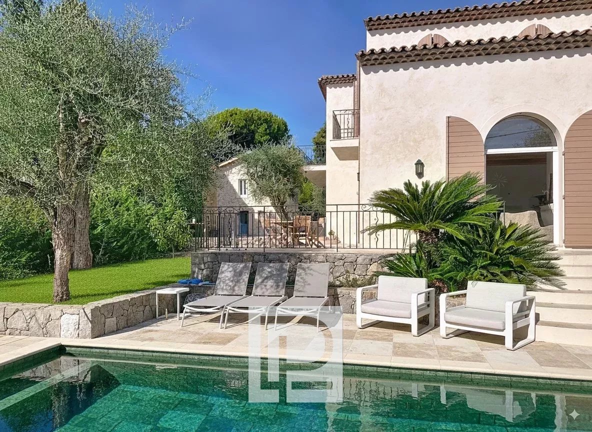 10 minutes from Mougins