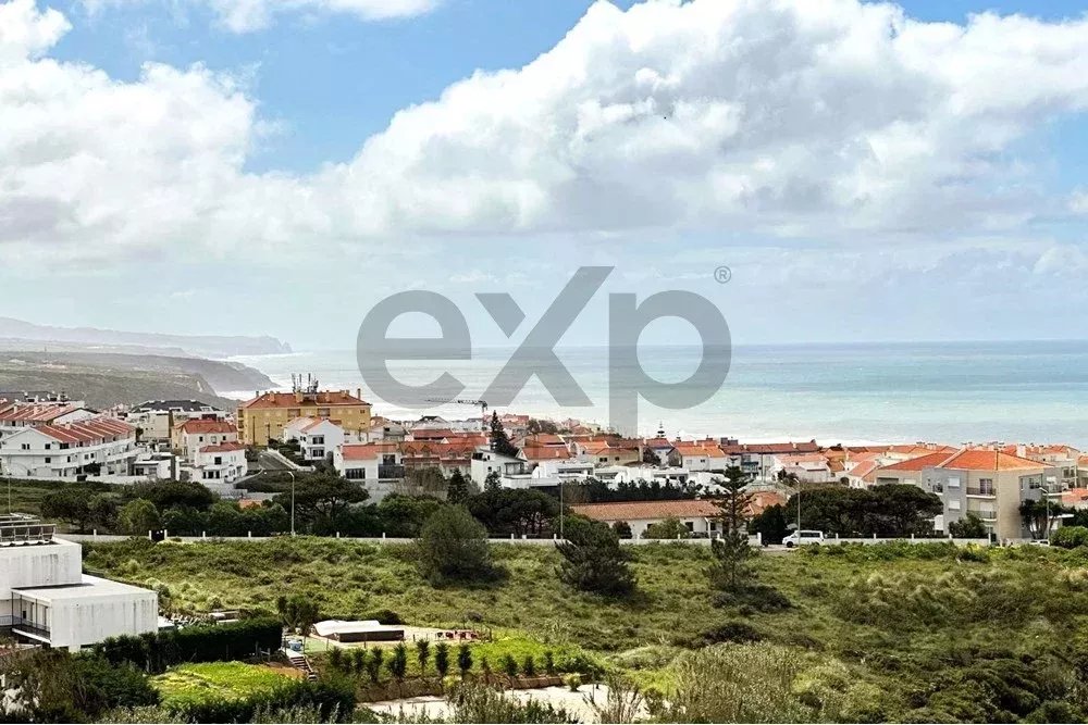 Apartamento duplex com 2 suítes, piscina privativa, vista mar, 3 terraços privativos com 131 m² e estacionamento 30 m².