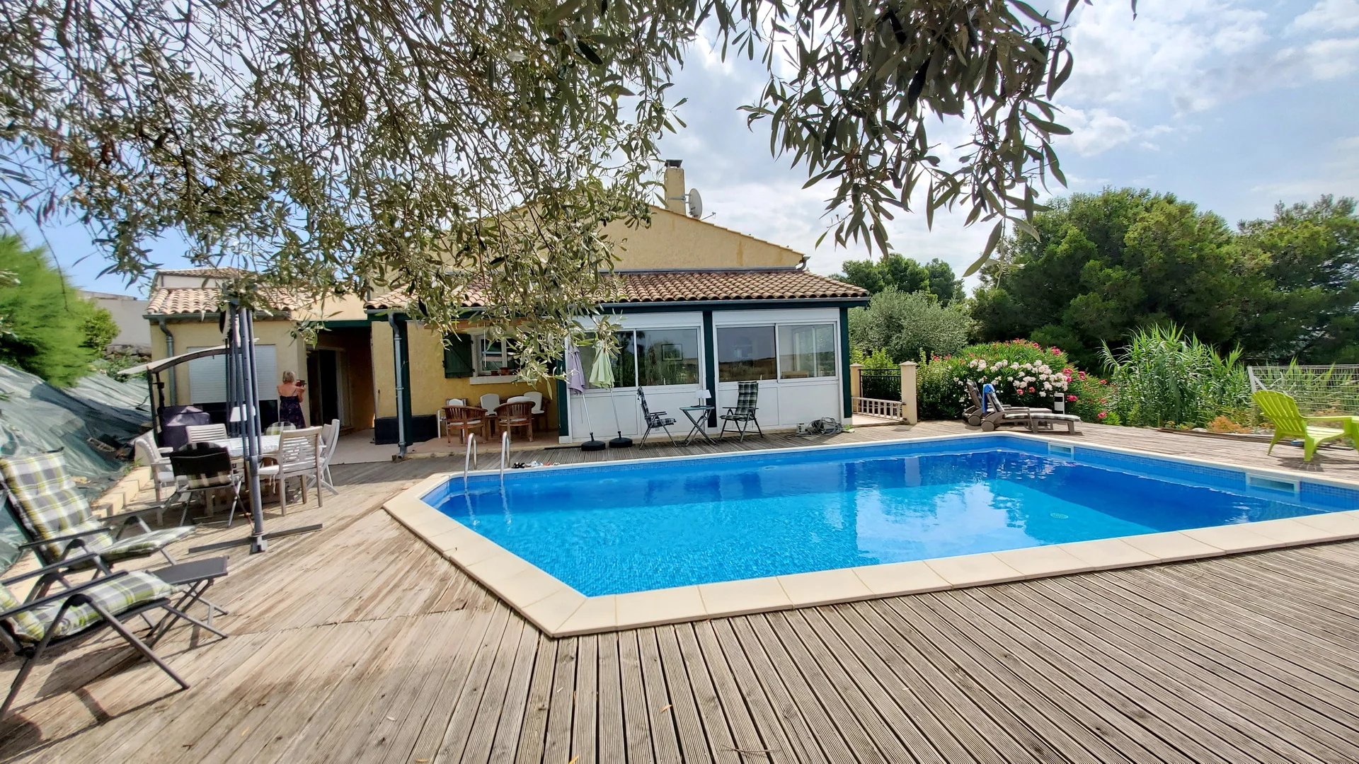 Charmante Villa avec Vue Panoramique, 2 Gîtes et 2 Piscines