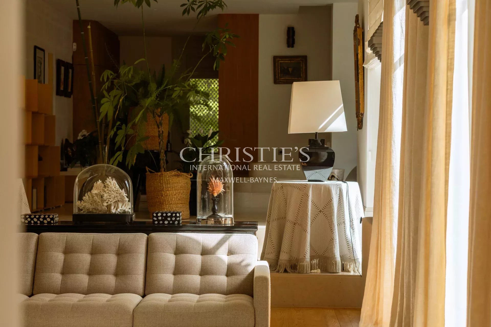 5 Bedroom Villa/Townhouse's Image 26