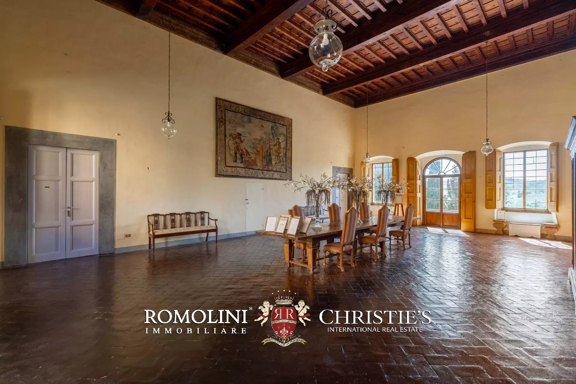 71 Bedroom Chateau's Image 54