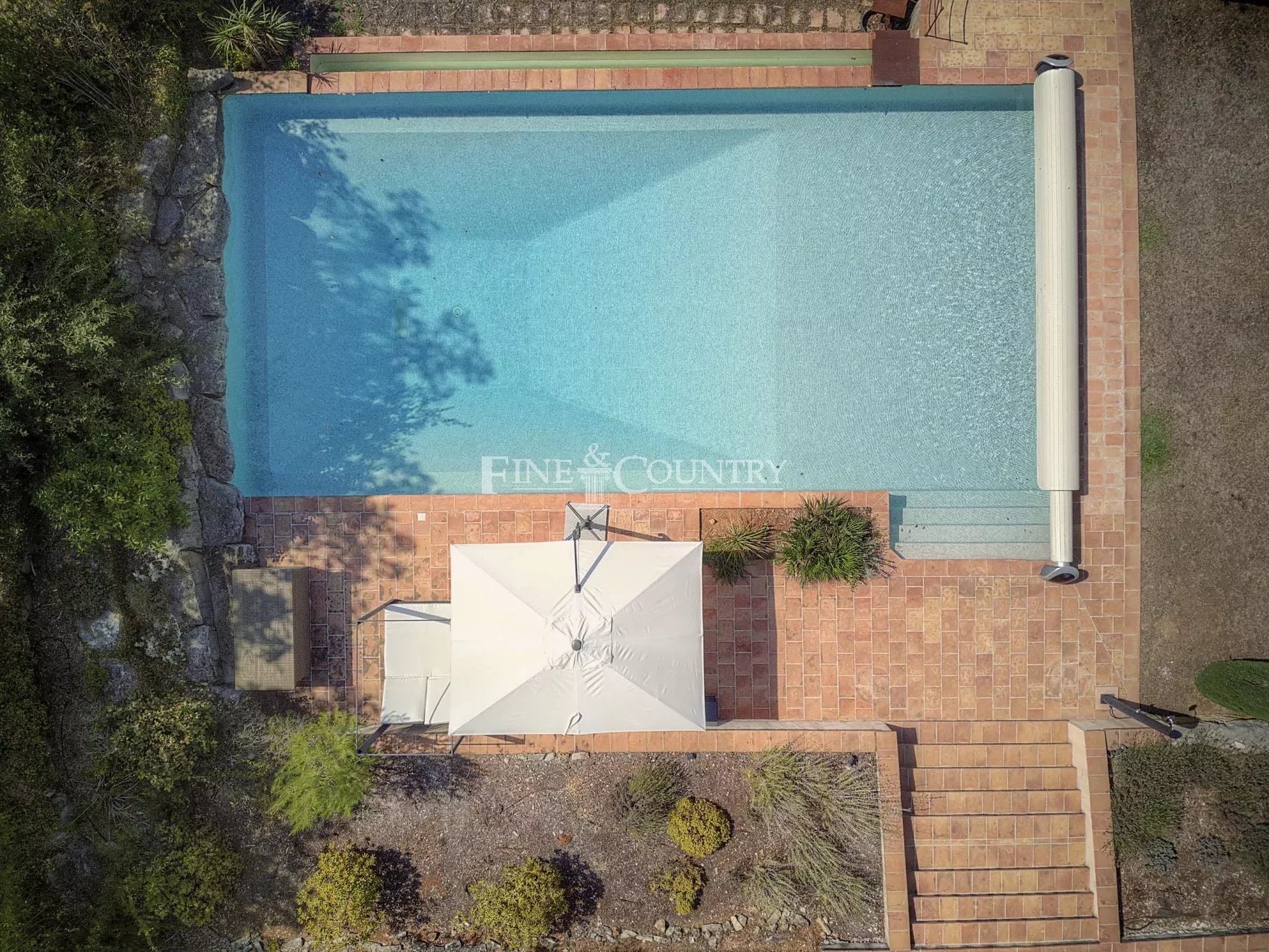 Photo of Villa for sale in Saint-Paul-en-Forêt