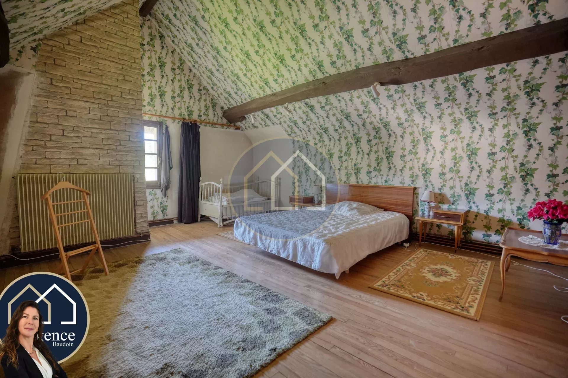 AUTHENTIQUE CHAUMIÈRE DE CHARME, 265 m², 5 CHAMBRES, GARAGE, SANS AUCUN VIS-A-VIS !