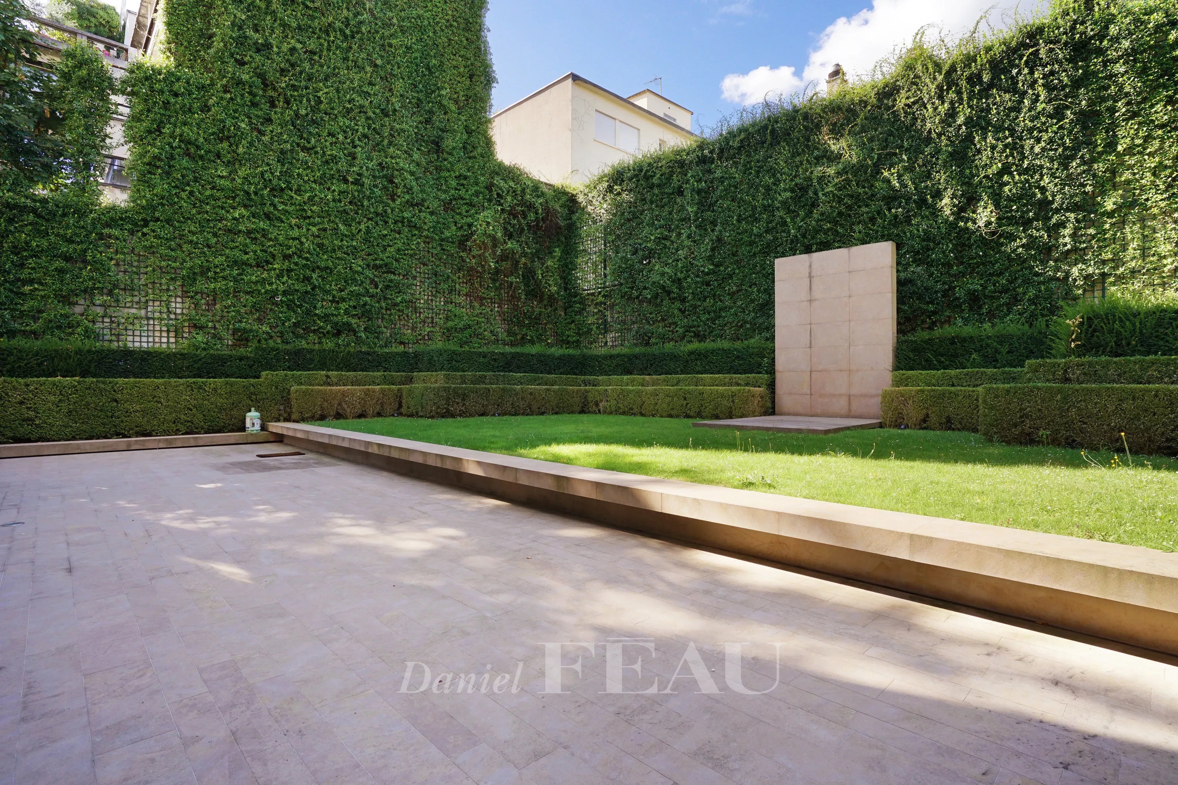 Terrasse et jardins privatifs