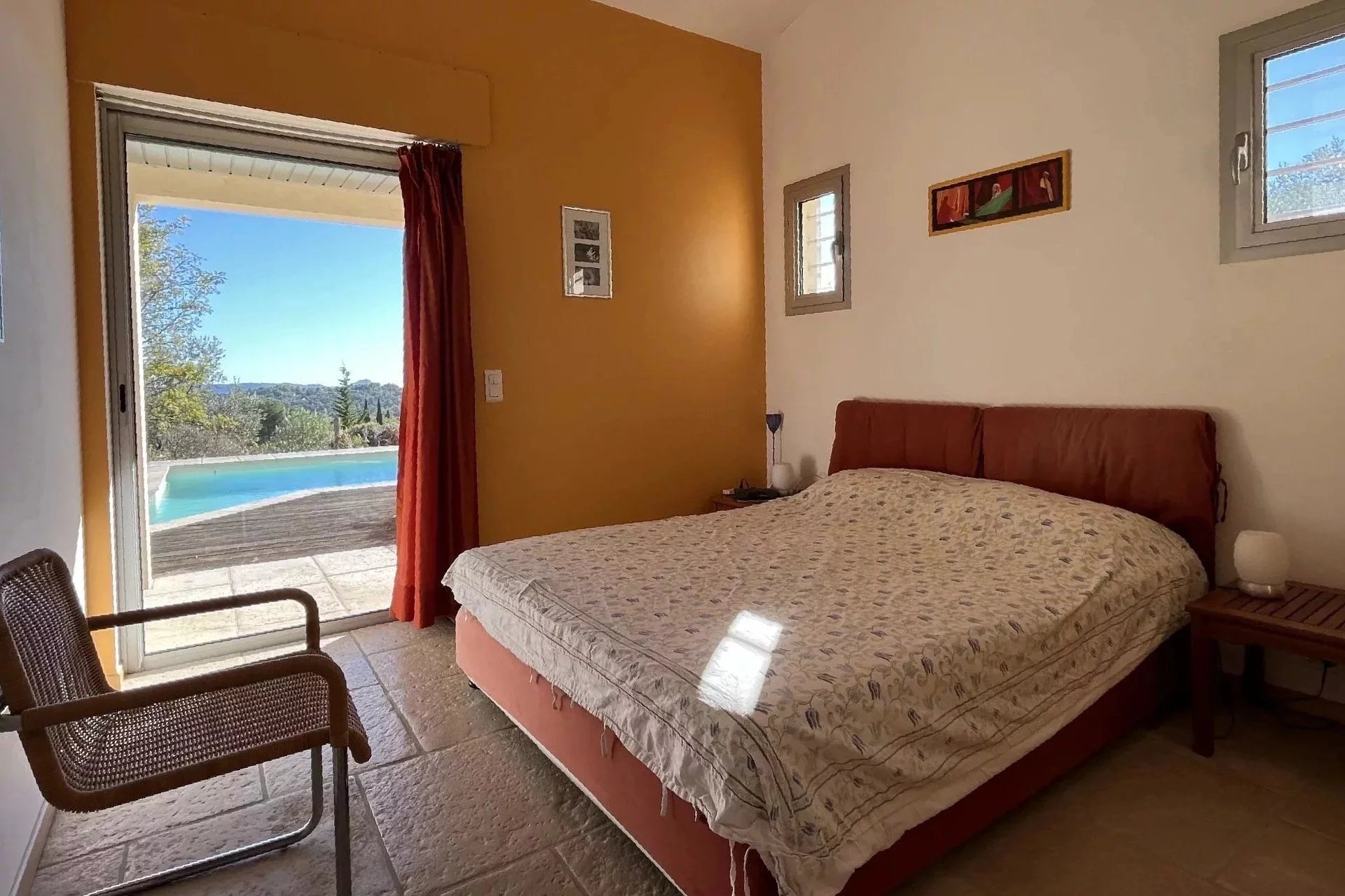 Single-storey villa on top location - SEILLANS