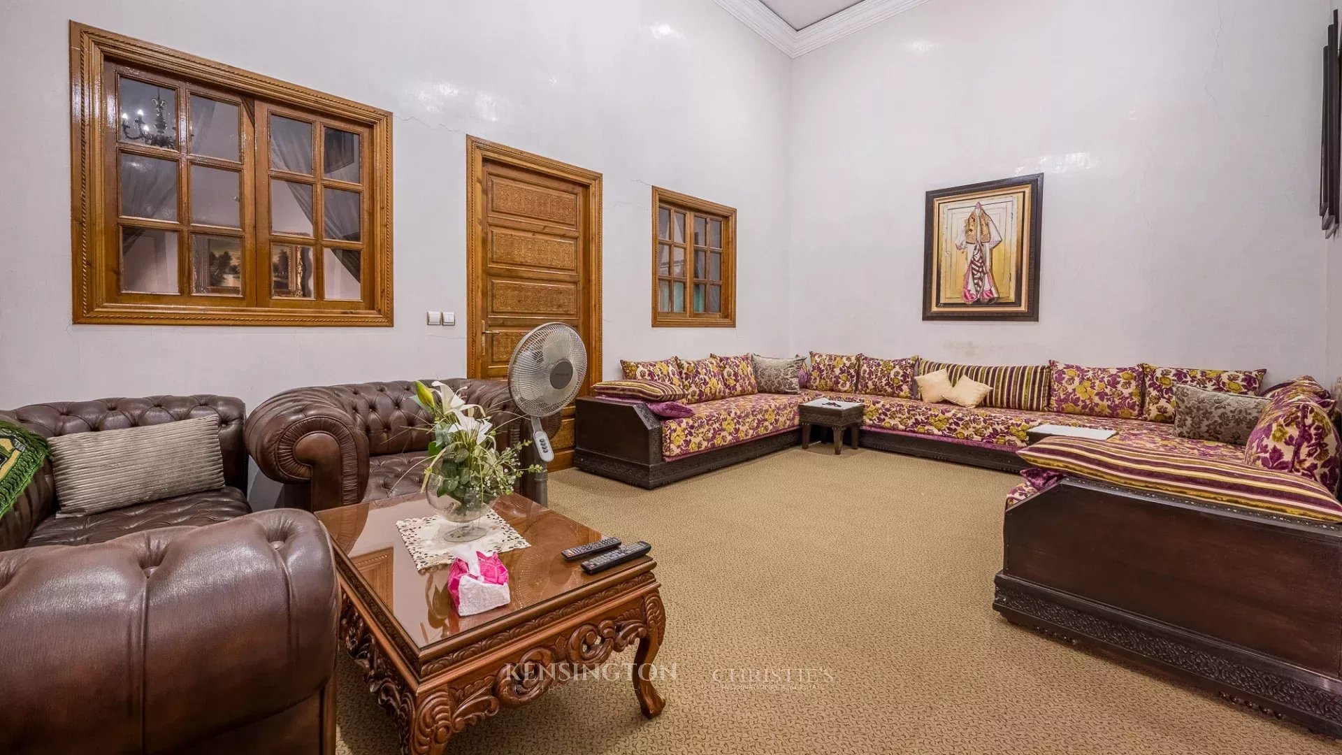 9 Bedroom Villa/Townhouse's Image 9