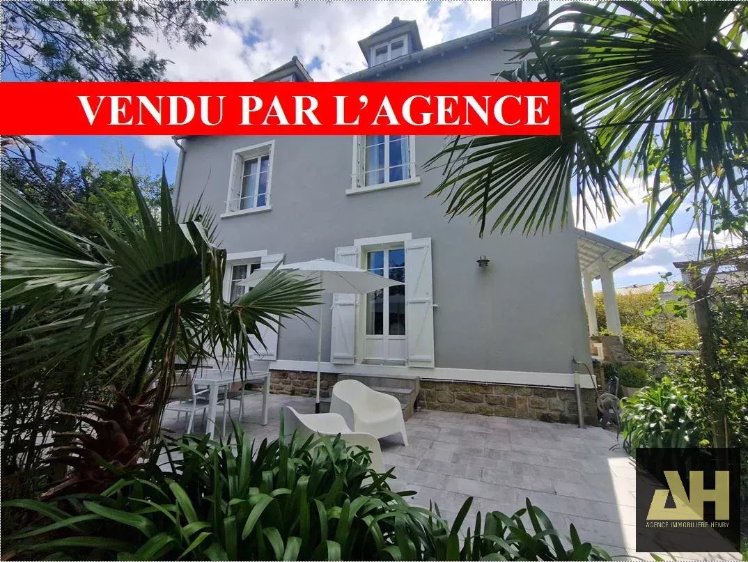 EXCEPTIONNELLE PROPRIÉTÉ DE PLUS DE 200 M2 - CADRE PRIVILÉGIÉ - PROXIMITÉ CENTRE VILLE