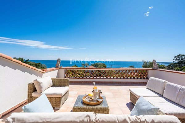 Villa for sale in La Californie with Stunning Sea Views — photo 3